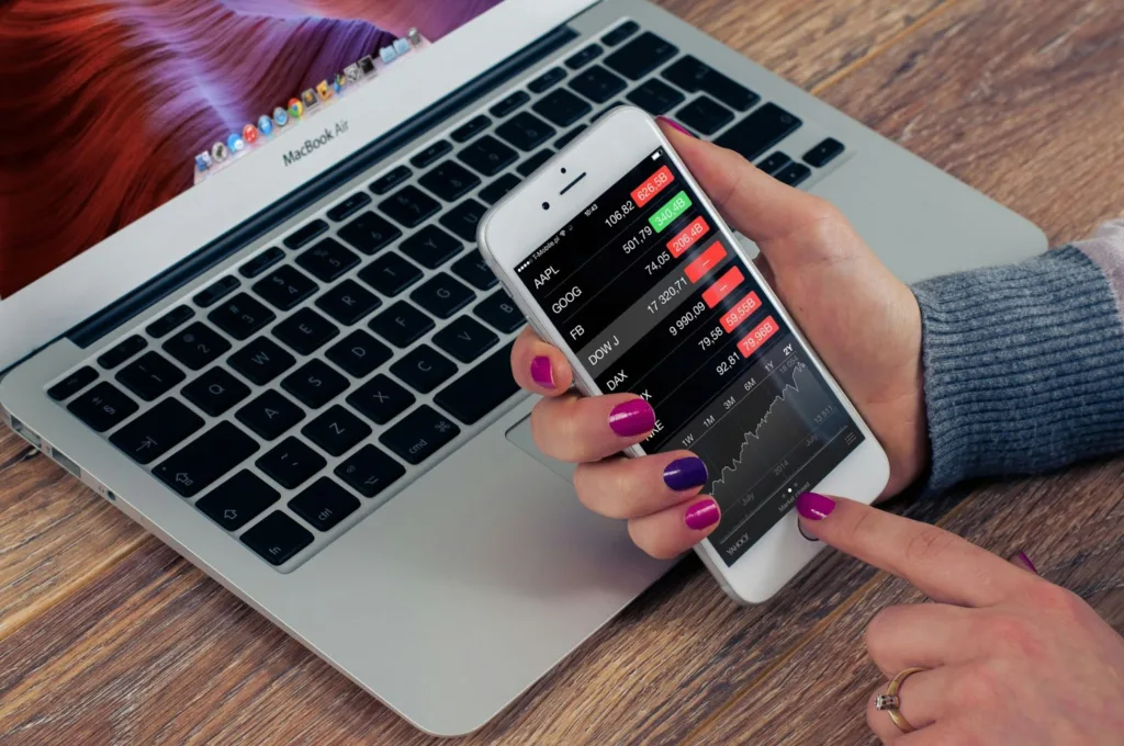 Financial planning tips for entrepreneurs: Essential strategies for business success in 2025.