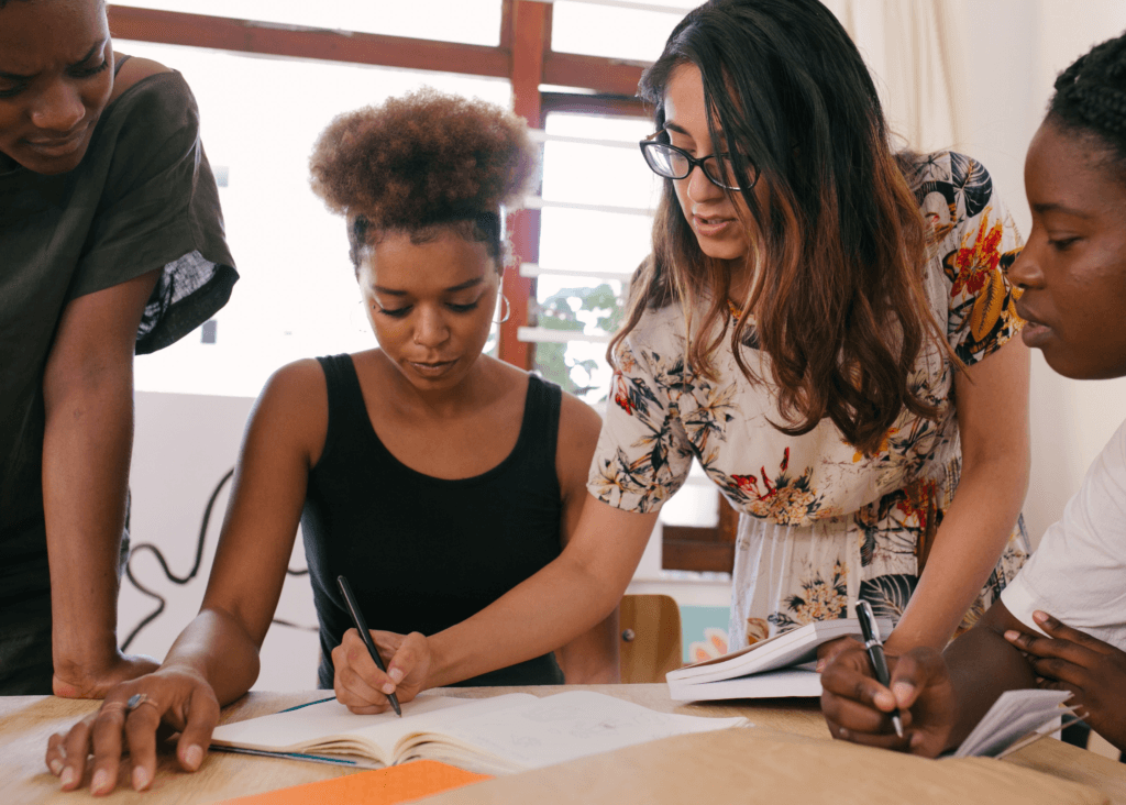 Visionary Leadership: Inspiring Innovation in Teams